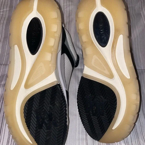 AMIRI Monochrome Men's Sneakers - Picture 12 of 12